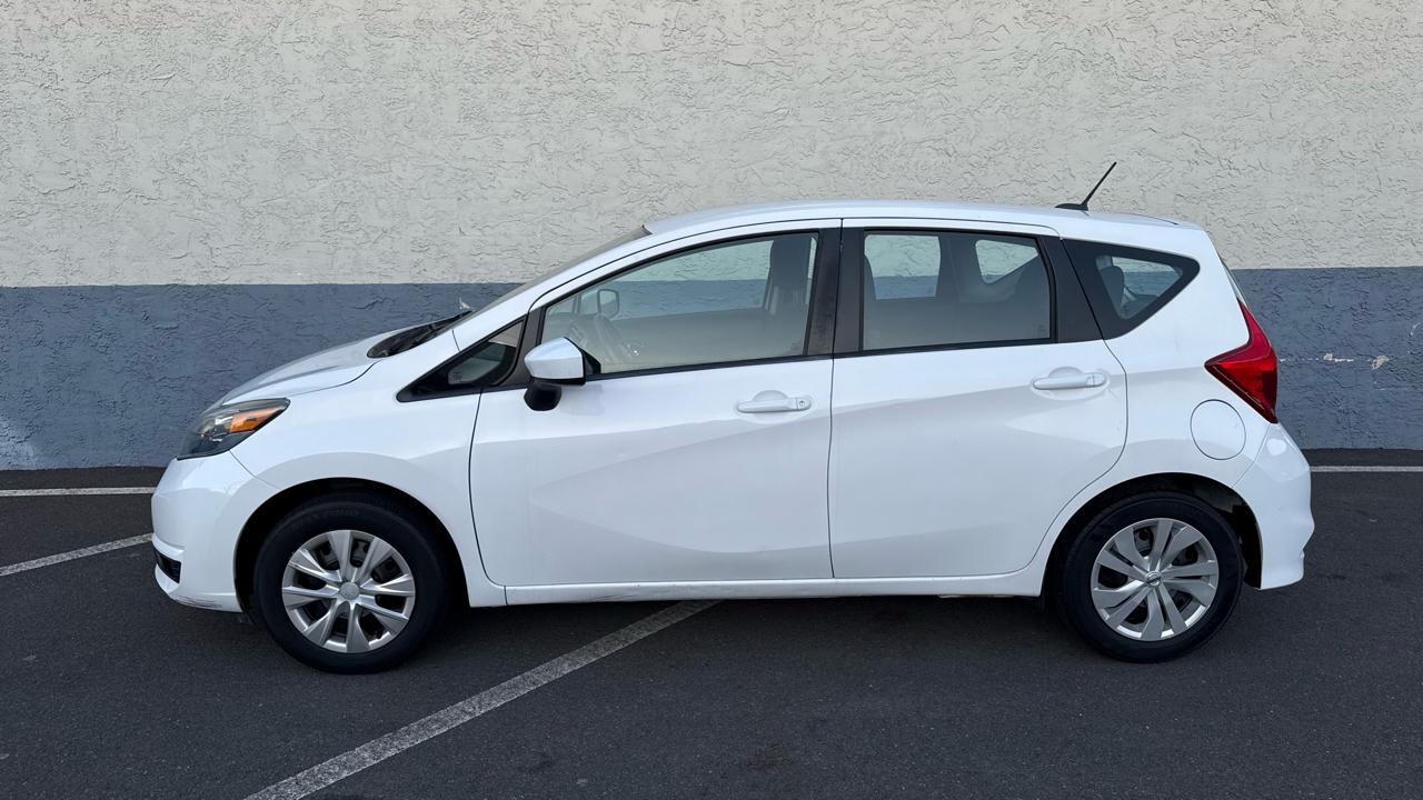 Nissan Versa Note SV CVT 2017