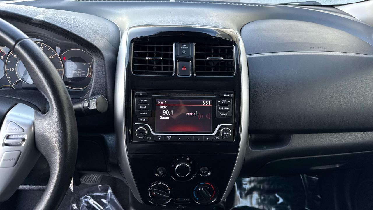 Nissan Versa Note SV CVT 2017