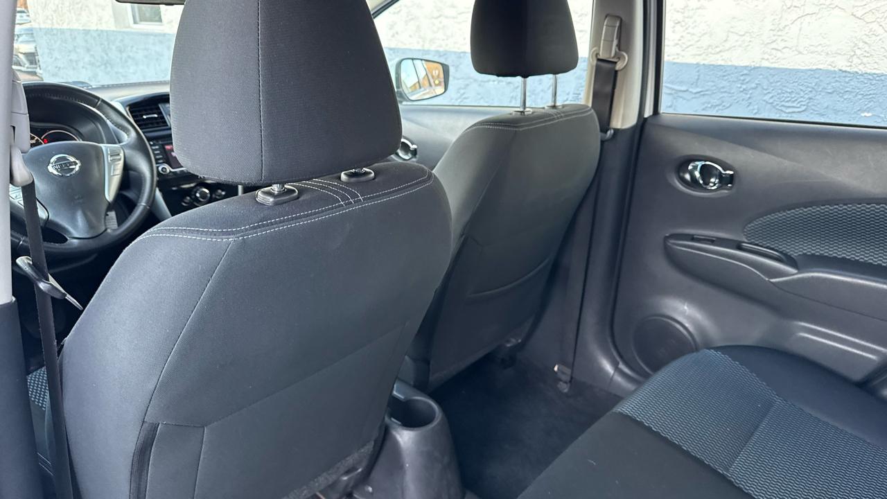 Nissan Versa Note SV CVT 2017