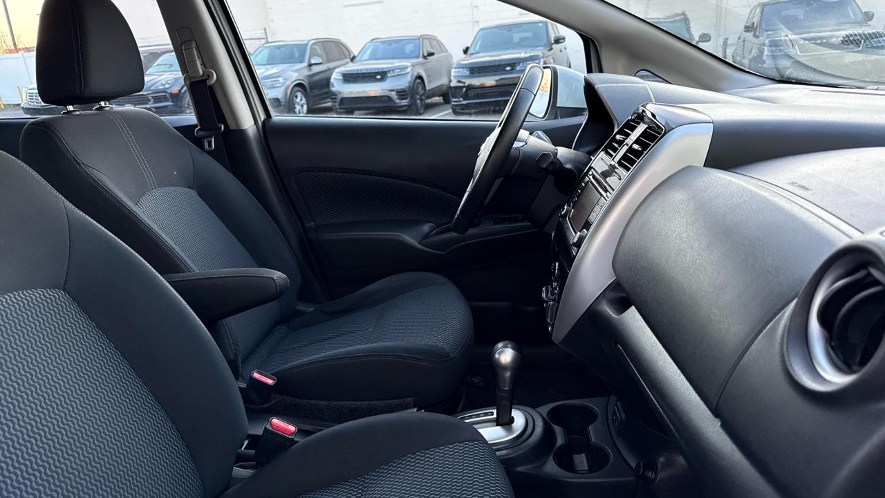 Nissan Versa Note SV CVT 2017