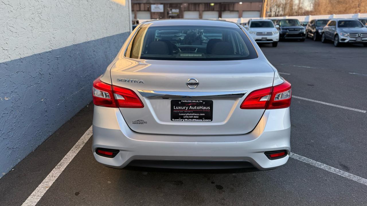 Nissan Sentra S CVT 2018