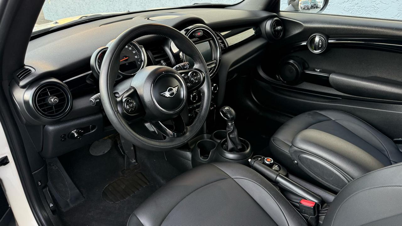 MINI Convertible Cooper FWD 2019