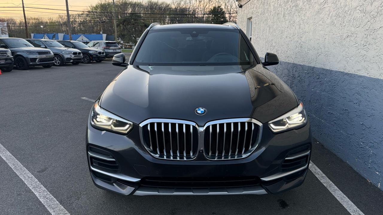 BMW X5 xDrive40i Sports Activity Vehicle 2023