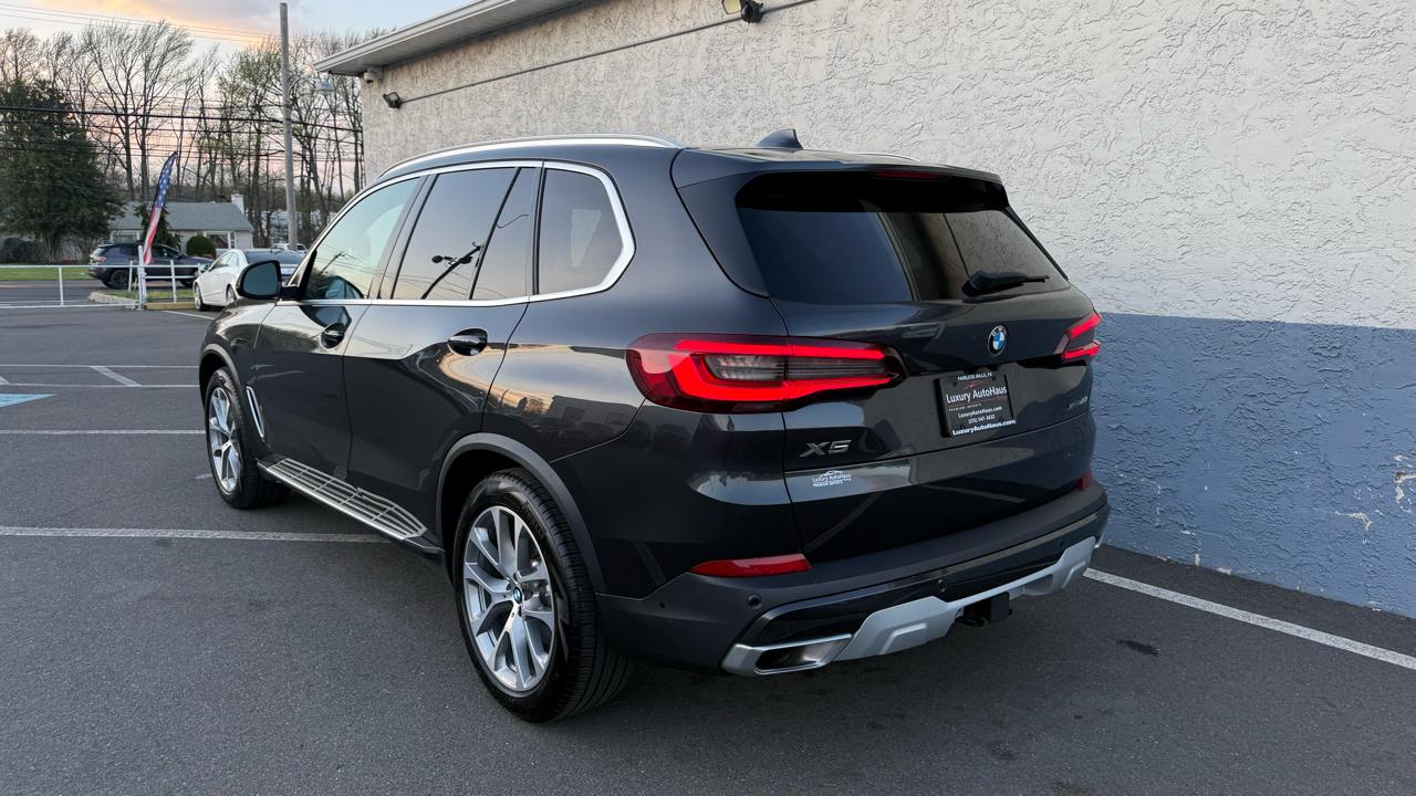 BMW X5 xDrive40i Sports Activity Vehicle 2023