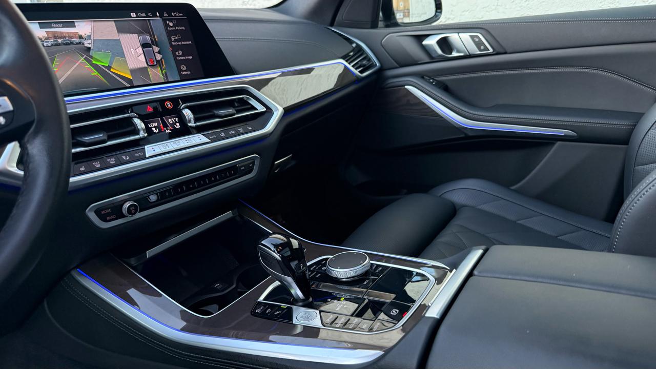 BMW X5 xDrive40i Sports Activity Vehicle 2023