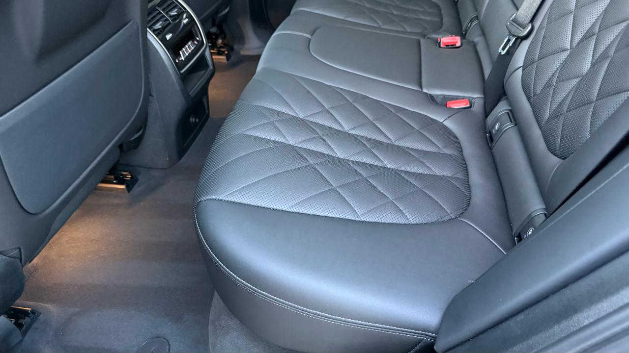 BMW X5 xDrive40i Sports Activity Vehicle 2023