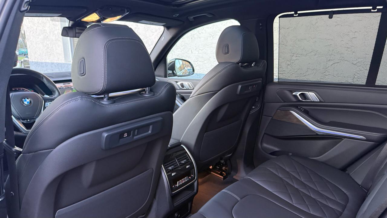 BMW X5 xDrive40i Sports Activity Vehicle 2023