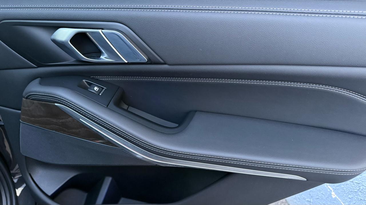 BMW X5 xDrive40i Sports Activity Vehicle 2023