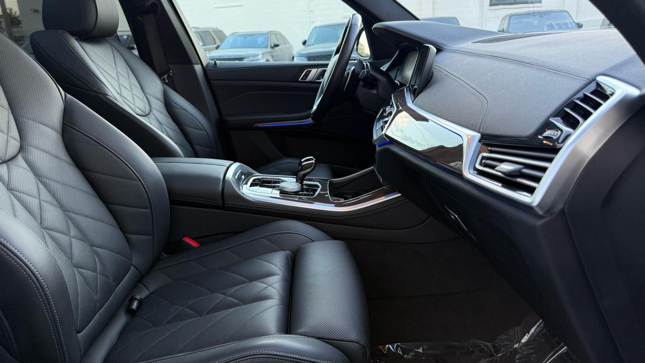 BMW X5 xDrive40i Sports Activity Vehicle 2023