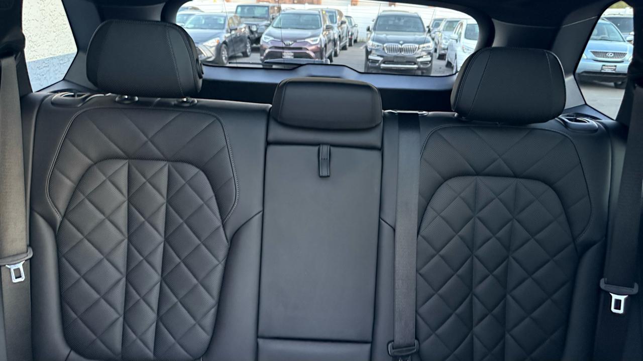 BMW X5 xDrive40i Sports Activity Vehicle 2023