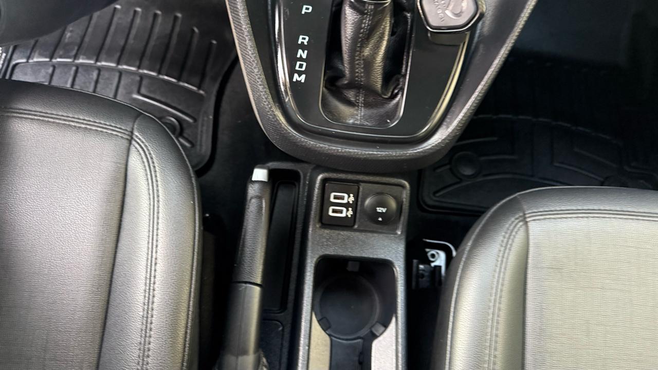 Ford Transit Connect Wagon XL LWB w/Rear Symmetrical Doors 2020