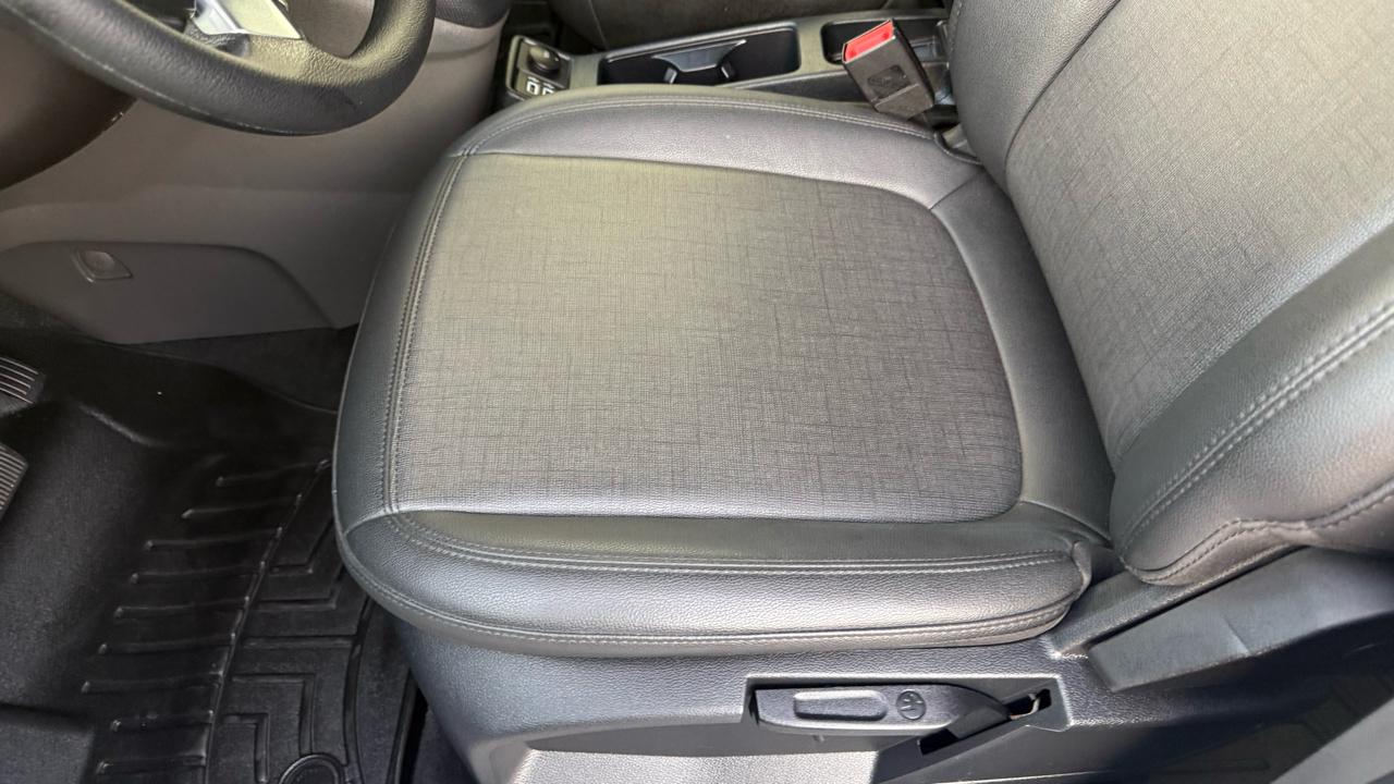 Ford Transit Connect Wagon XL LWB w/Rear Symmetrical Doors 2020