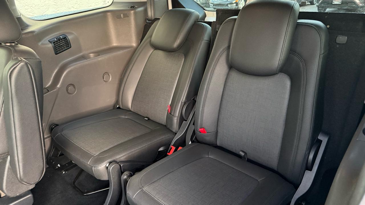 Ford Transit Connect Wagon XL LWB w/Rear Symmetrical Doors 2020