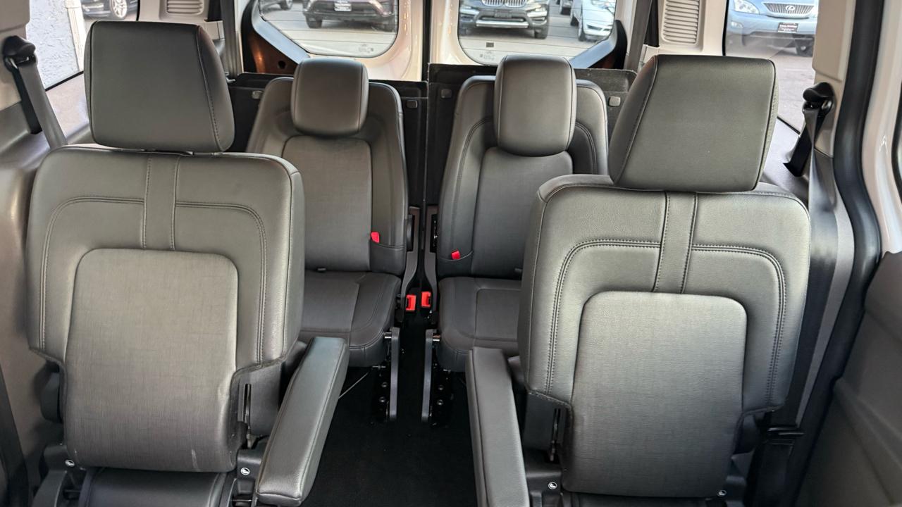 Ford Transit Connect Wagon XL LWB w/Rear Symmetrical Doors 2020