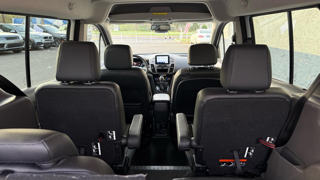 Ford Transit Connect Wagon XL LWB w/Rear Symmetrical Doors 2020