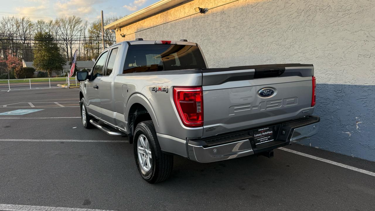 Ford F-150 Lariat 4WD SuperCab 8' Box 2022