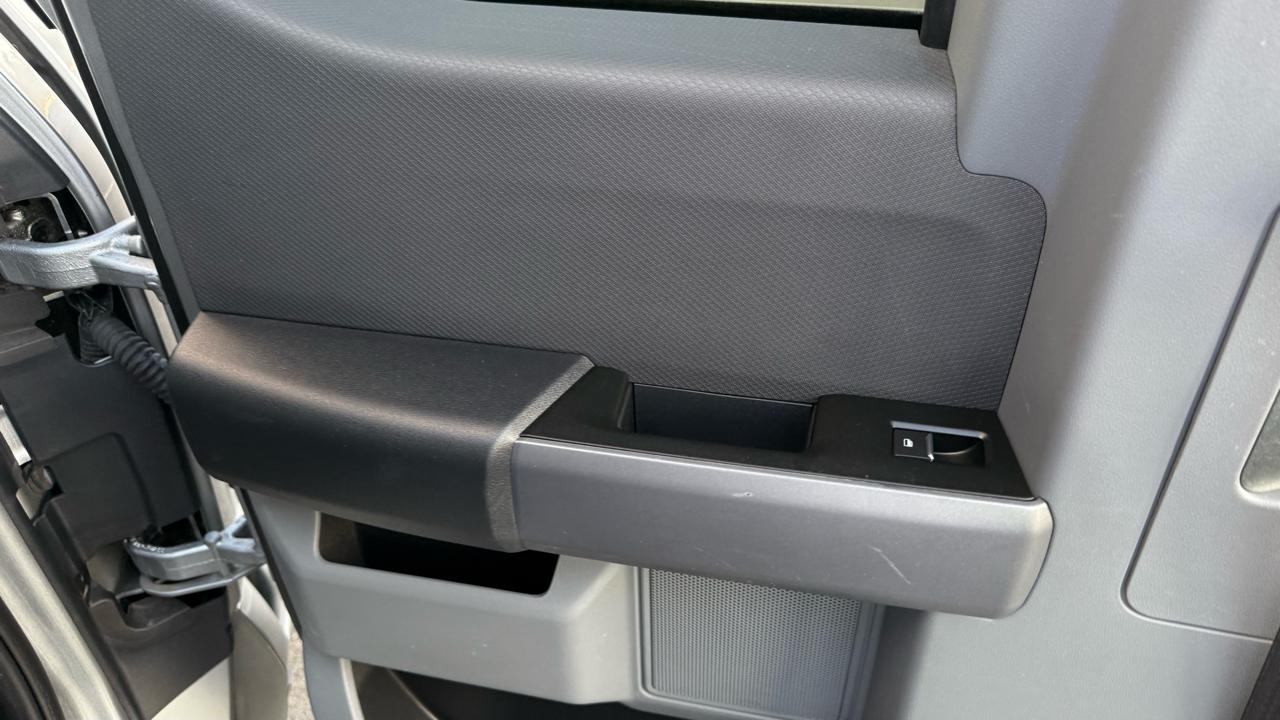 Ford F-150 Lariat 4WD SuperCab 8' Box 2022