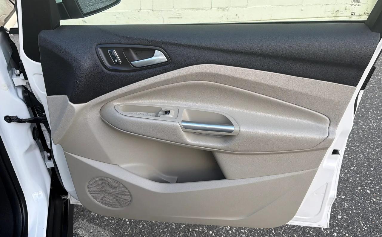 Ford C-Max Energi 5dr HB SEL 2014