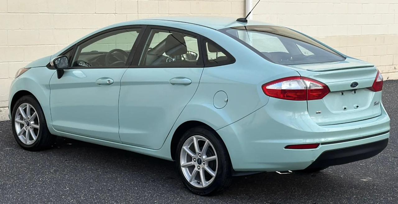 Ford Fiesta SE Sedan 2019