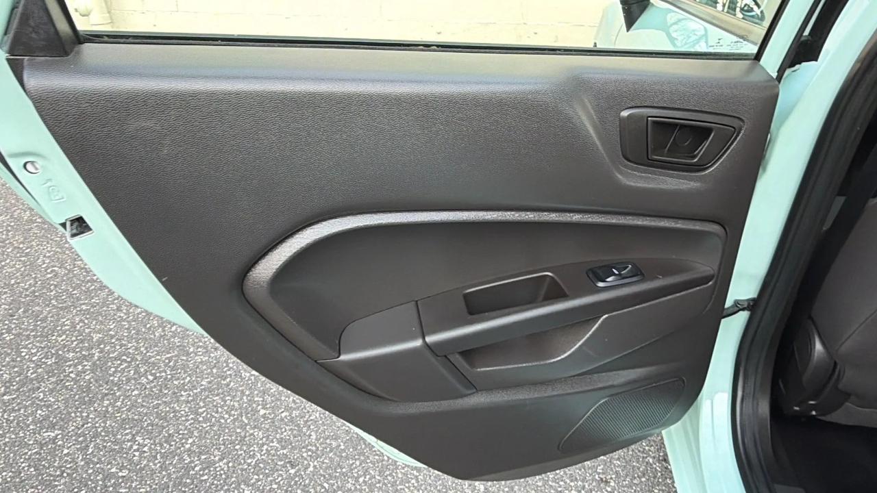 Ford Fiesta SE Sedan 2019