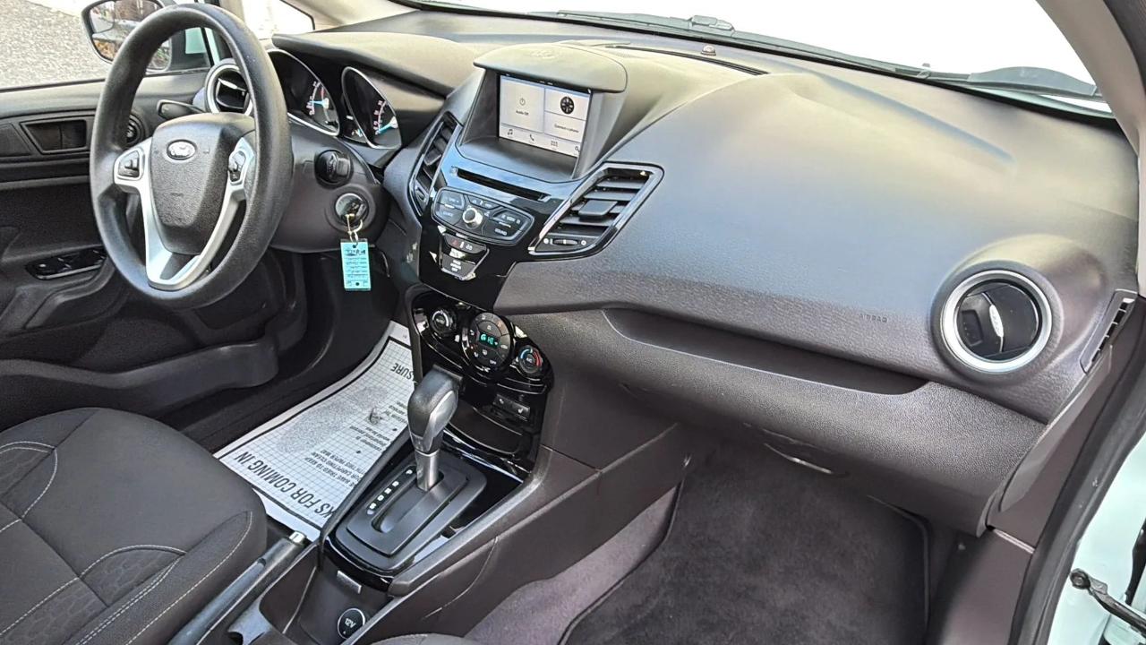 Ford Fiesta SE Sedan 2019