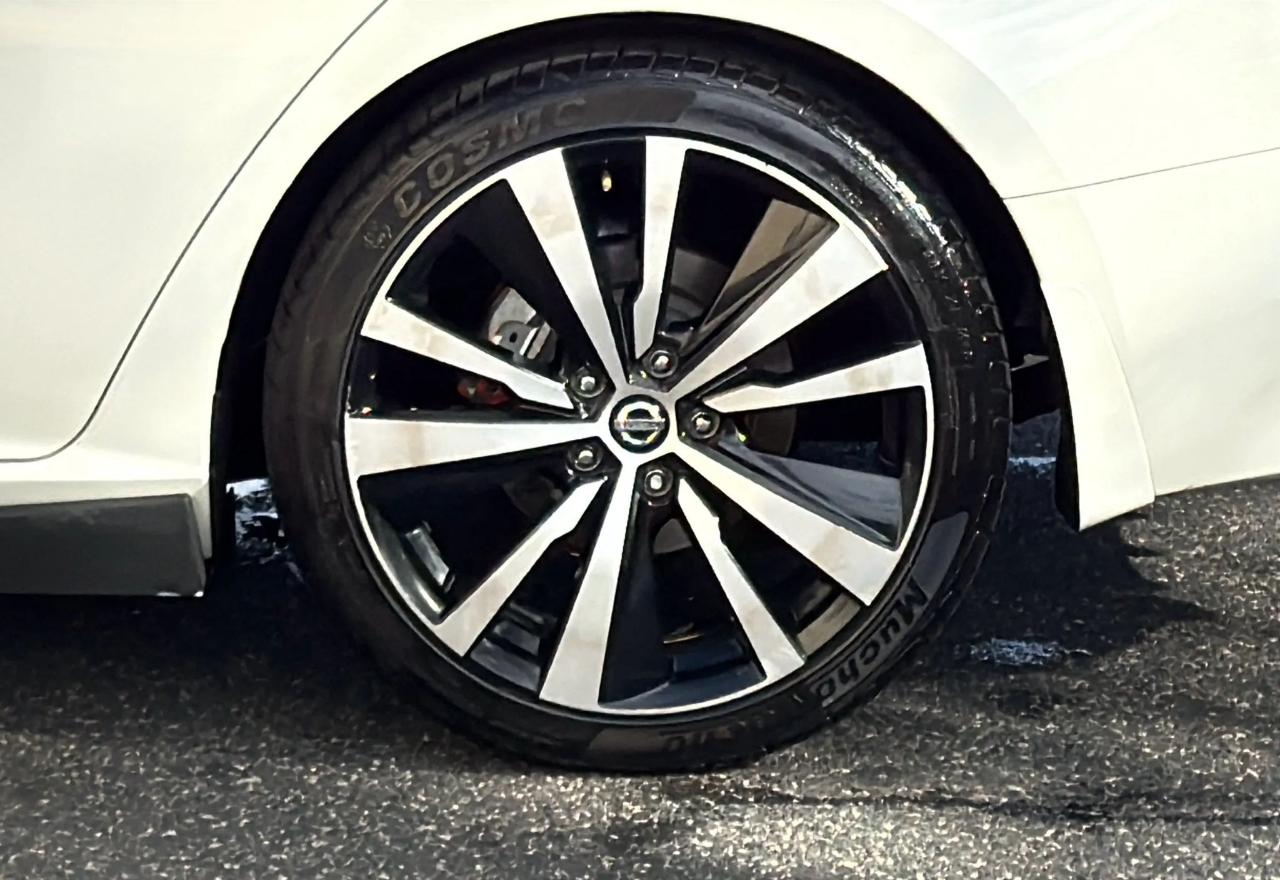 Nissan Altima 2.5 SR Sedan 2019