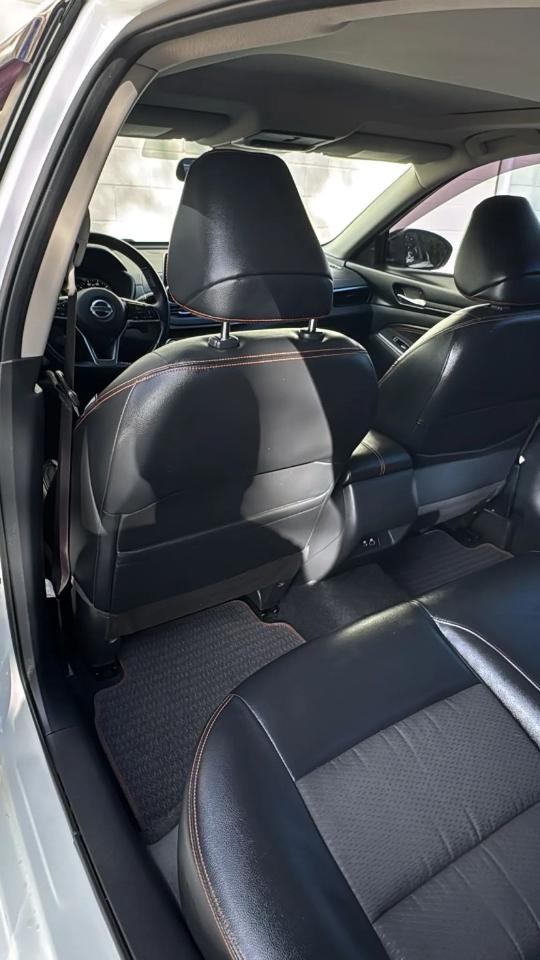 Nissan Altima 2.5 SR Sedan 2019