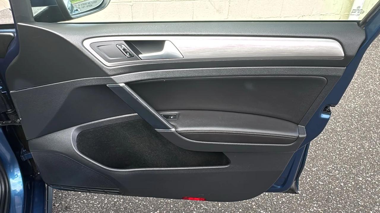 Volkswagen Golf 4dr HB Auto TSI S 2015