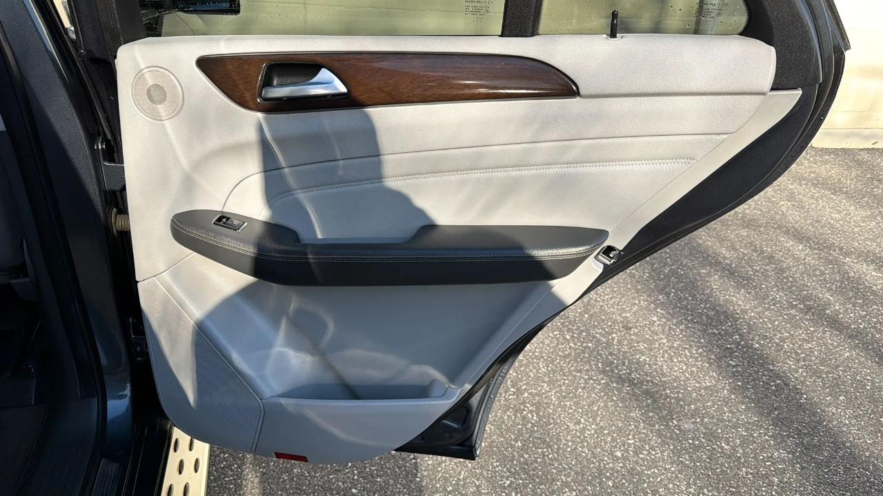 Mercedes-Benz M-Class 4MATIC 4dr ML 350 2014