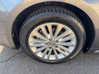 Toyota Avalon Hybrid  2014