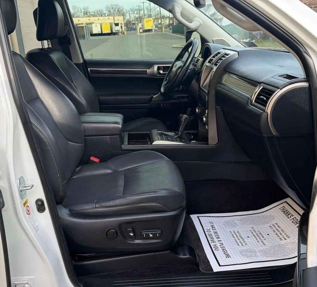 Lexus GX 460 4WD 4dr Luxury 2014