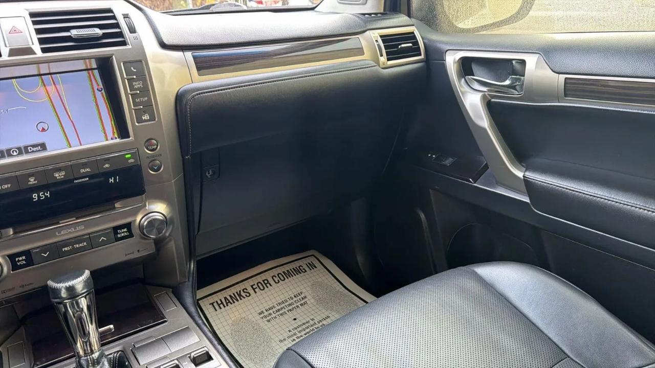 Lexus GX 460 4WD 4dr Luxury 2014