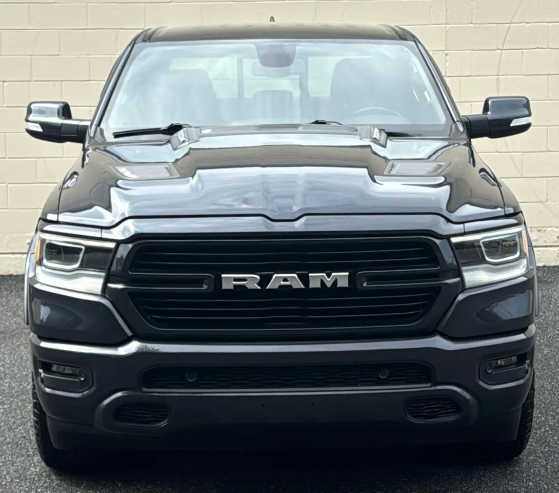 RAM 1500 Laramie 4x4 Crew Cab 5'7" Box 2020