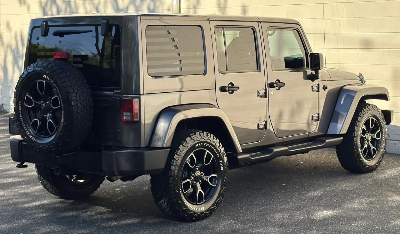 Jeep Wrangler Unlimited Smoky Mountain 4x4 *Ltd Avail* 2017