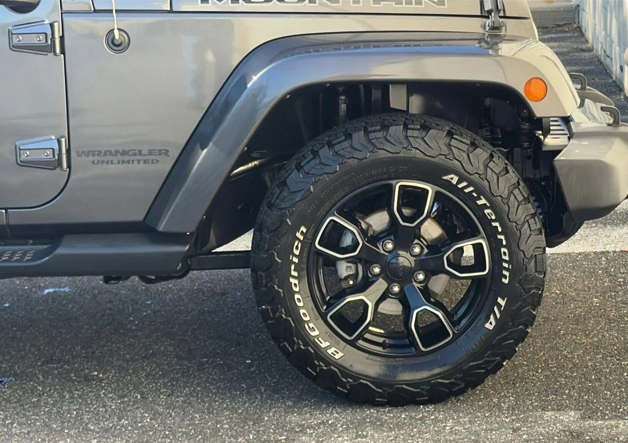 Jeep Wrangler Unlimited Smoky Mountain 4x4 *Ltd Avail* 2017