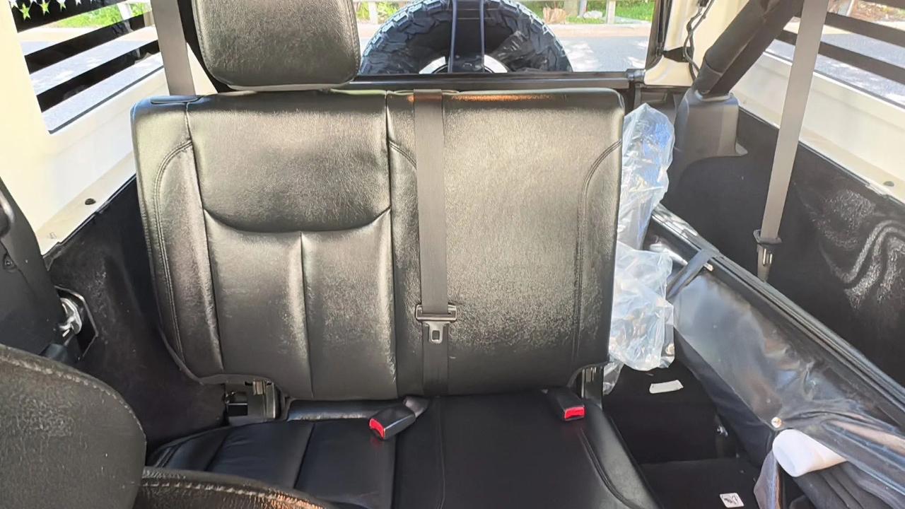 Jeep Wrangler Unlimited Smoky Mountain 4x4 *Ltd Avail* 2017