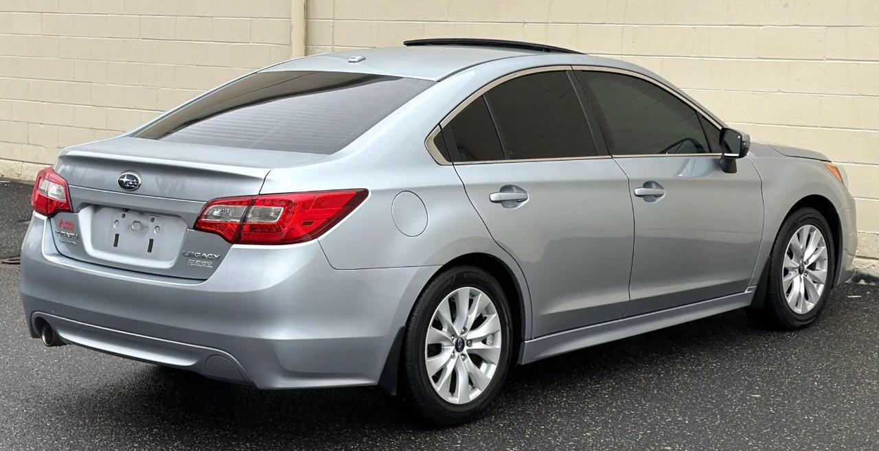 Subaru Legacy 4dr Sdn 2.5i Premium PZEV 2015