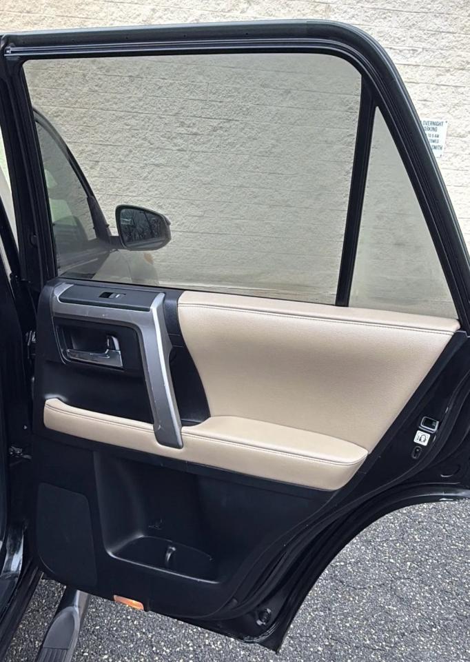 Toyota 4Runner 4WD 4dr V6 Trail Premium (Natl) 2015