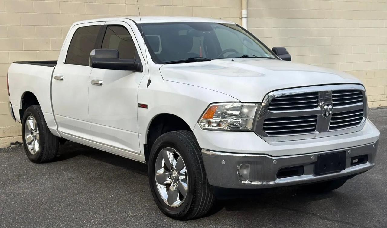 RAM 1500 Big Horn 4x4 Crew Cab 5'7" Box 2018