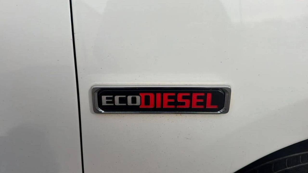 RAM 1500 Big Horn 4x4 Crew Cab 5'7" Box 2018