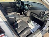 Nissan Maxima 4dr Sdn 3.5 SV 2014