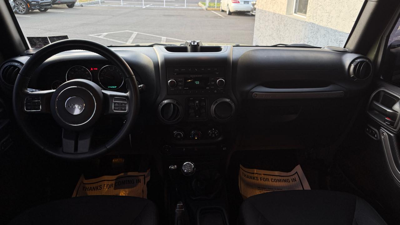 Jeep Wrangler Unlimited 4WD 4dr Willys Wheeler 2015