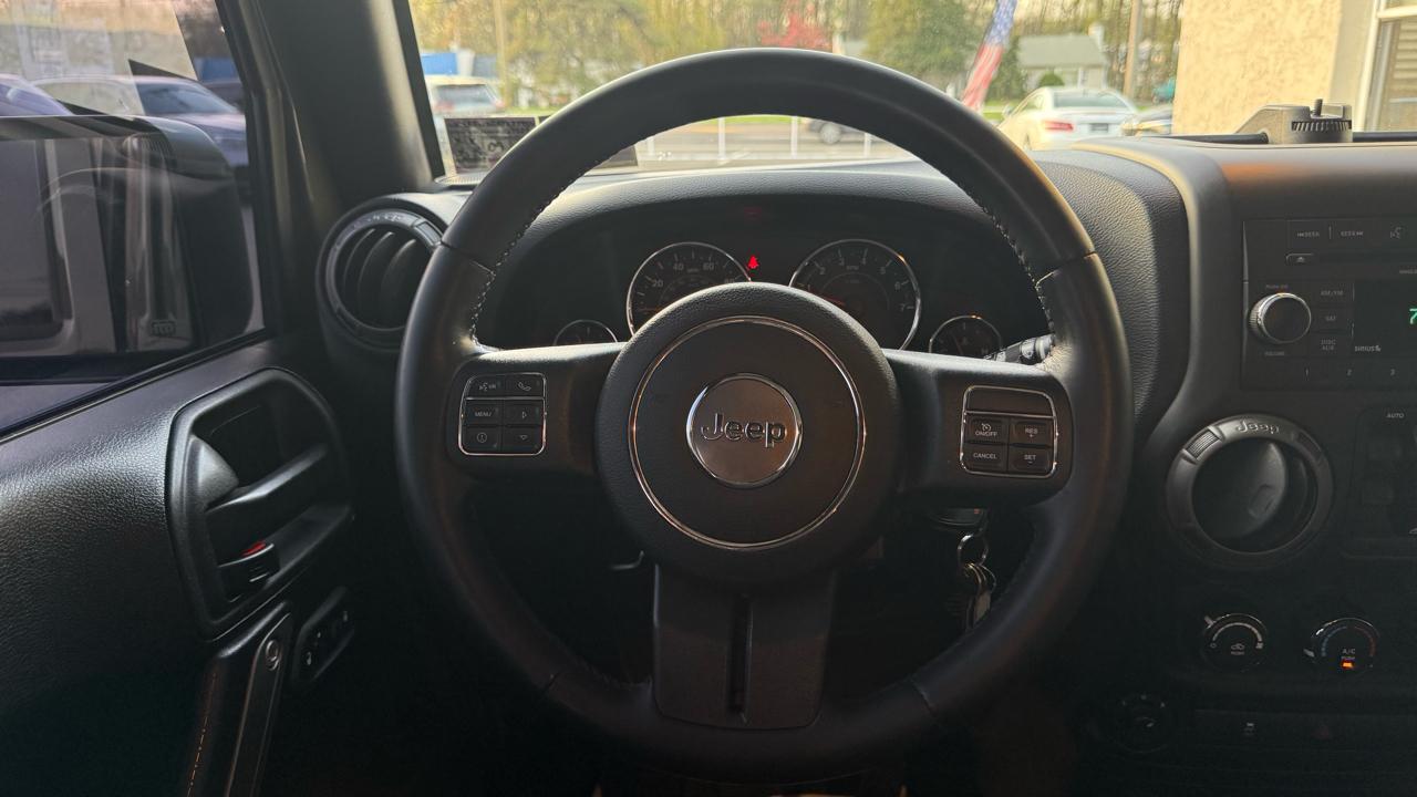 Jeep Wrangler Unlimited 4WD 4dr Willys Wheeler 2015