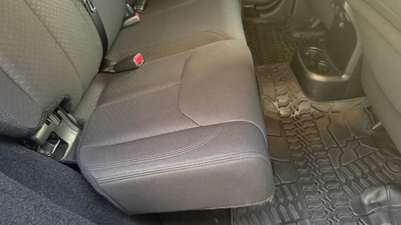 Jeep Wrangler Unlimited 4WD 4dr Willys Wheeler 2015