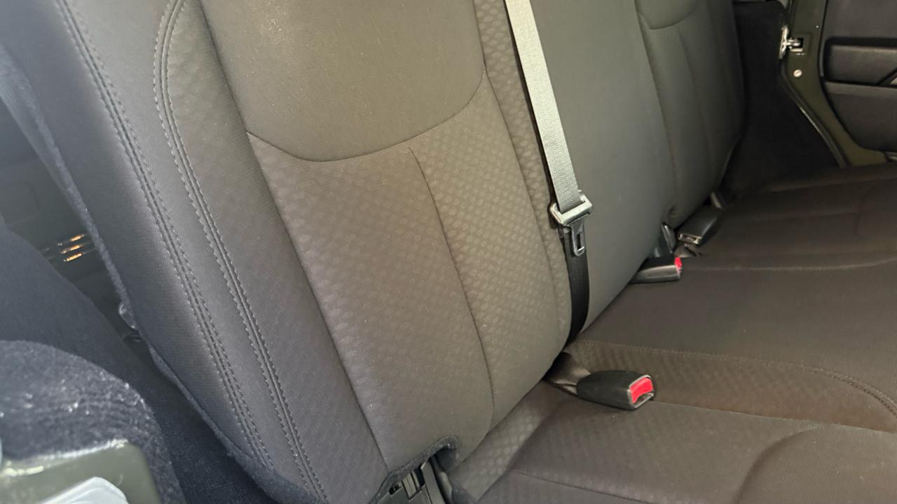 Jeep Wrangler Unlimited 4WD 4dr Willys Wheeler 2015