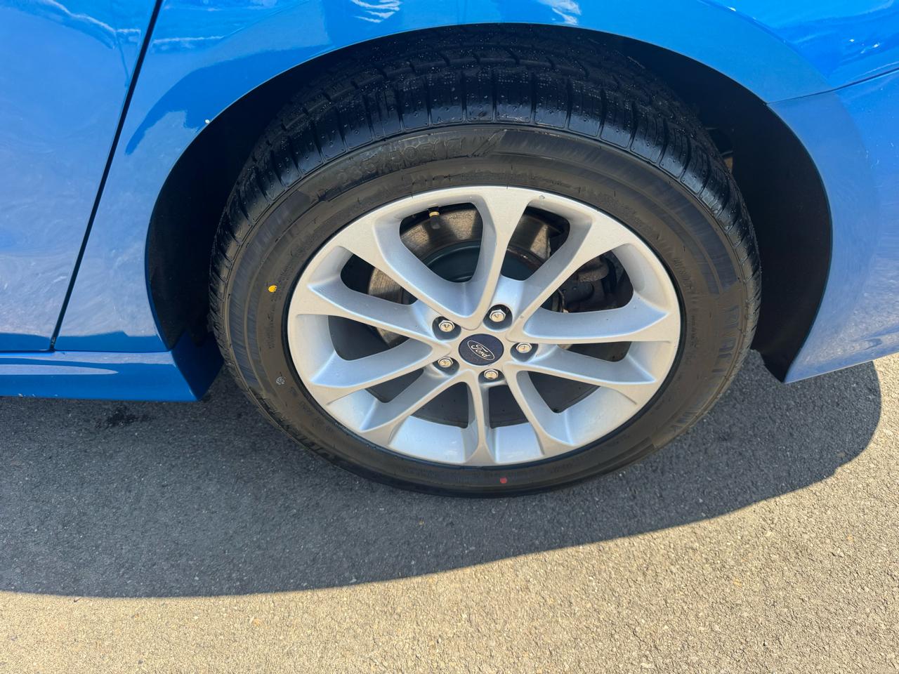 Ford Fusion SE FWD 2020