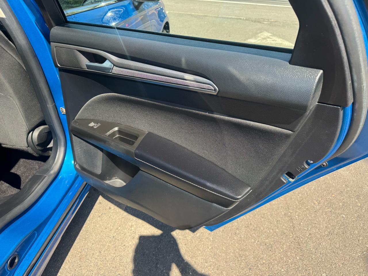 Ford Fusion SE FWD 2020