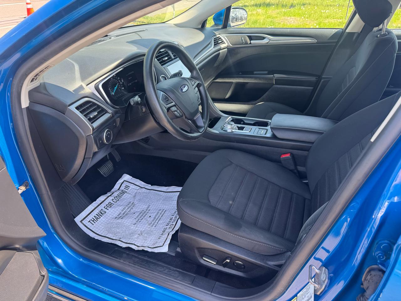 Ford Fusion SE FWD 2020