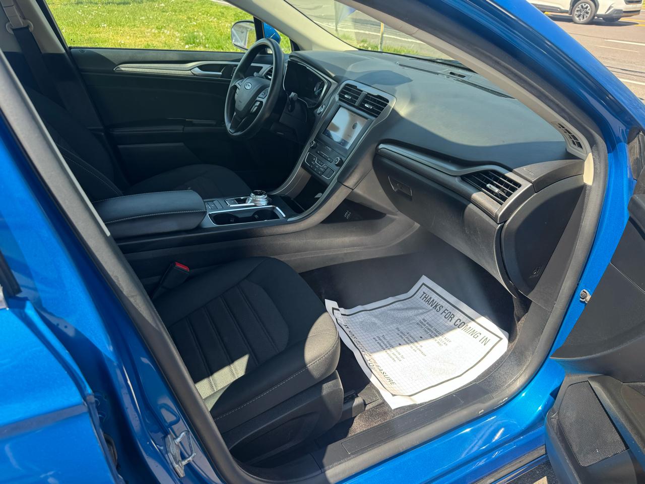 Ford Fusion SE FWD 2020