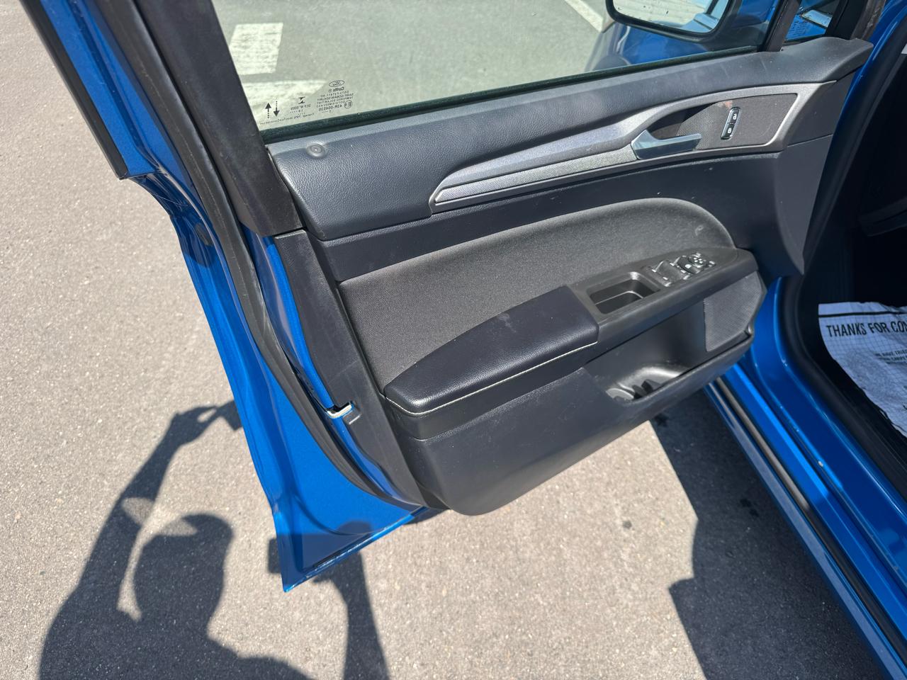 Ford Fusion SE FWD 2020